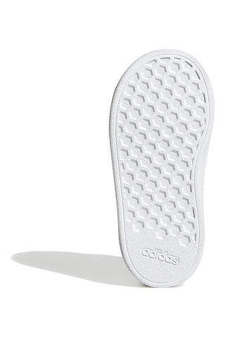Bele superge z iridescentnimi detajli in dvojnim trakom Adidas Grand Court 2 CF I