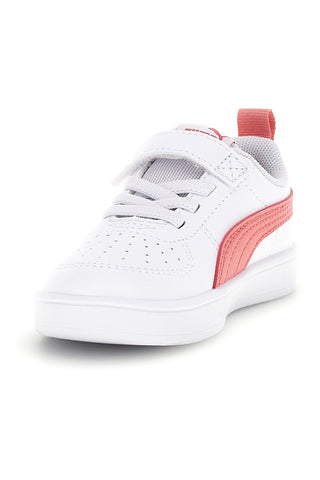 Koralno beli čevlji z velcro zapenjanjem in elastičnimi vezalkami Puma Rickie AC+ Inf