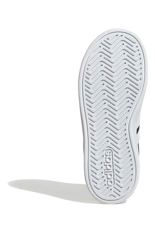 Črni supergi z belimi detajli in zapenjanjem na velcro Adidas Grand Court 3.0 El C