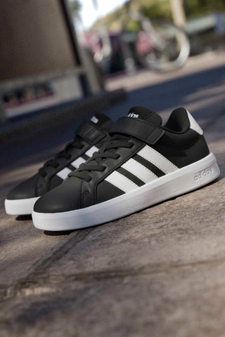 Črni športni copati Adidas GRAND COURT 3.0 EL C