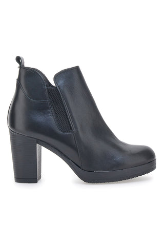 Čevlji Ankle Boots Pittarello Class 302 Črni Prava usnja