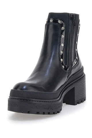 Črni čevlji Chelsea Boots Bettyflowers 02