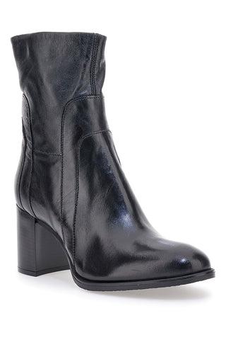 Črni čevlji s peto 8 cm iz prave usnje Pittarello Must Have P26206