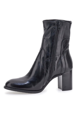 Črni čevlji s peto 8 cm iz prave usnje Pittarello Must Have P26206