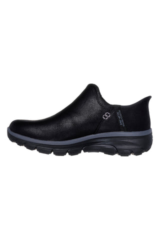 Črni vodoodporni slip-on čevlji z Memory Foam Skechers Easy Going Modern Hour