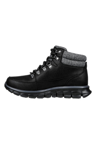 Črni podloženi vodoodporni čevlji Skechers Synergy Cool Seeker