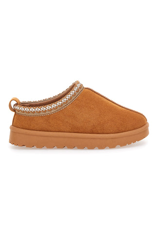 Pantofle Slip-on kamelje barve z okrašenim robom in notranjostjo iz toplega krzna Pittarello Love PK1859B