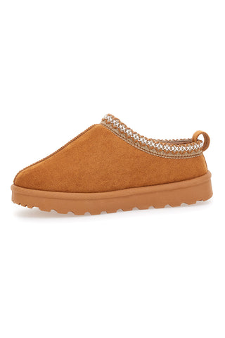 Pantofle Slip-on kamelje barve z okrašenim robom in notranjostjo iz toplega krzna Pittarello Love PK1859B