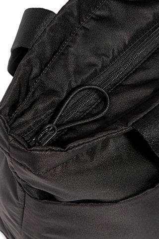 Črna nepremočljiva torba Under Armour Studio Lite