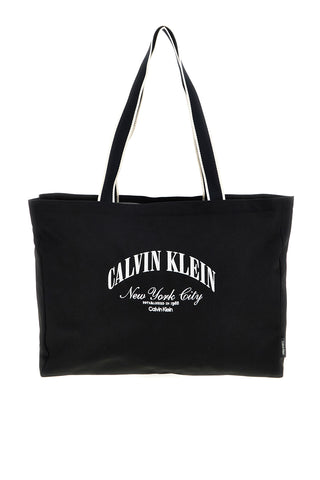Calvin Klein črna torba za čez ramo iz blaga 3348
