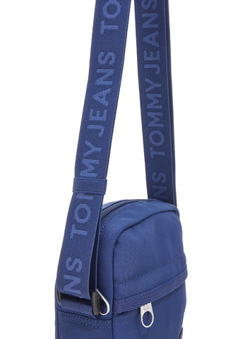 Torba z ramenskim trakom Tommy Jeans SQUARED REPORTER