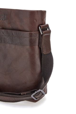 Rjava usnjena torba z nastavljivim ramenskim trakom Black Shoot BS2883/T