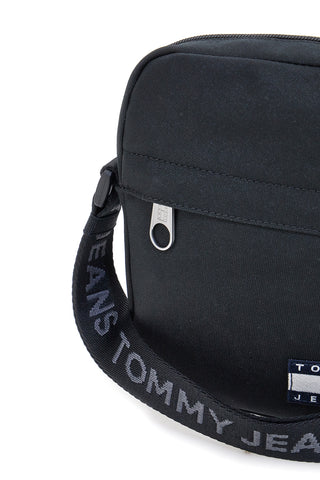 Črna torba z logotipom Tommy Jeans TOMMY DAILY REPORTER