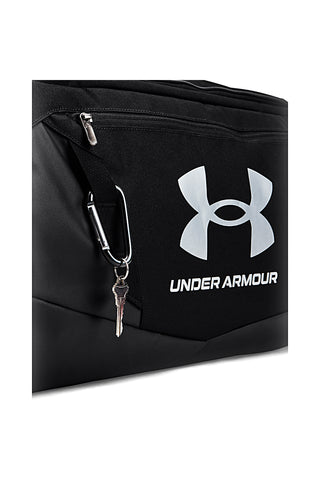 Črna vodoodbojna torba s prezračevanim predelom Under armour Undeniable 5.0 Medium