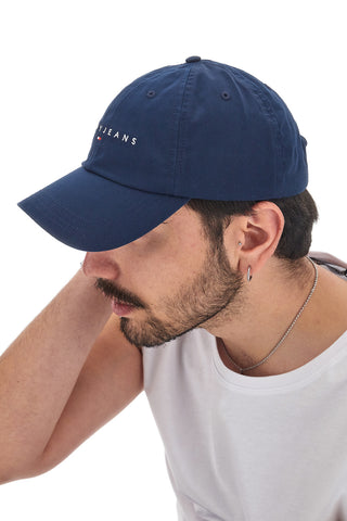 Nastavljiva kapa TOMMY JEANS LOGO CAP Modra