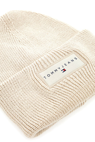 Bež pletena kapa z logotipom Tommy Jeans Linear Beanie