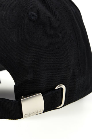 Črna Calvin klein logotip CK CAP