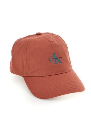 Rjasta kapa z logotipom Calvin klein CK CAP
