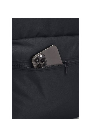 Under armour vodoodbojni črni nahrbtnik 1380476-002